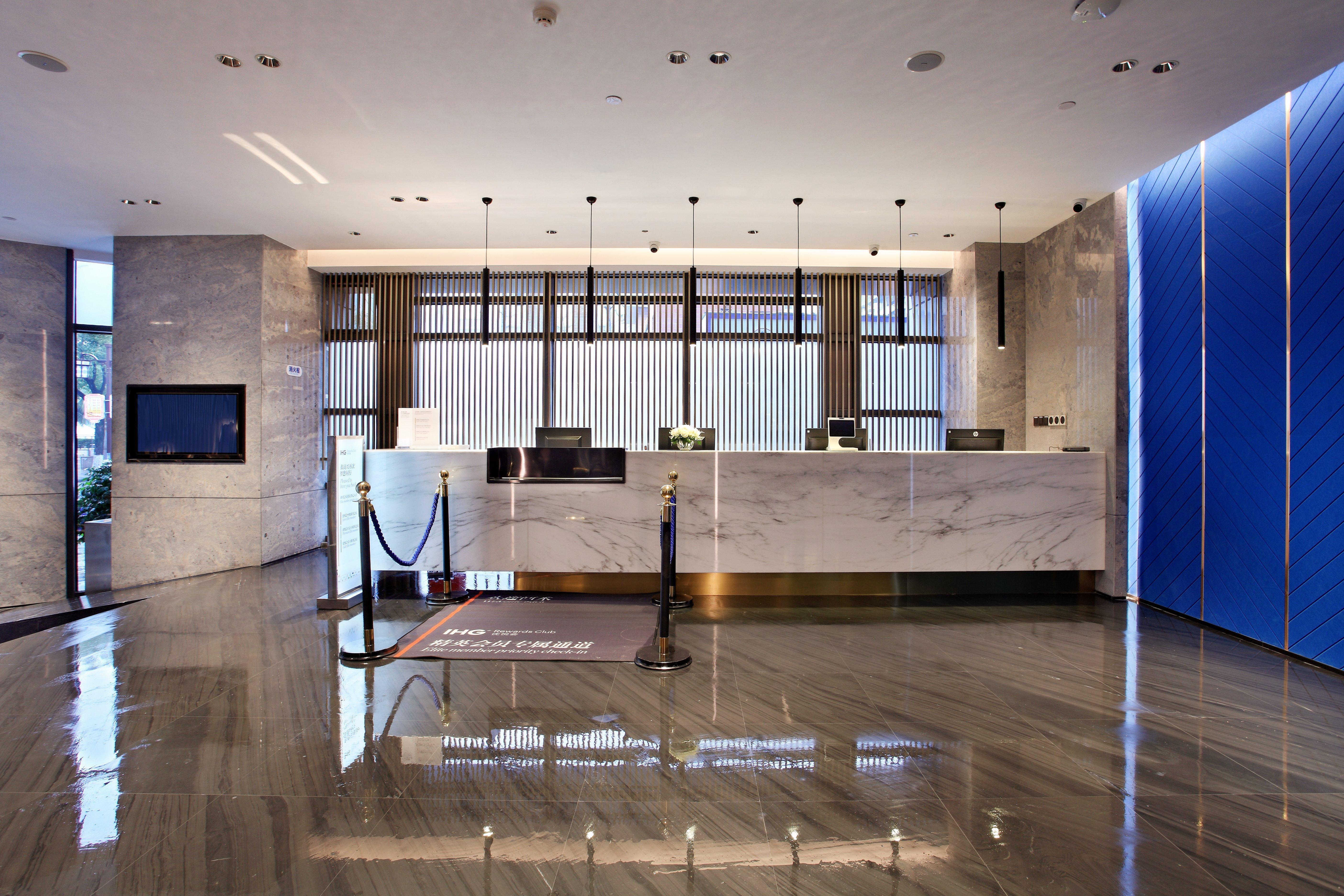 Holiday Inn Express Guilin City Center By Ihg Bagian luar foto