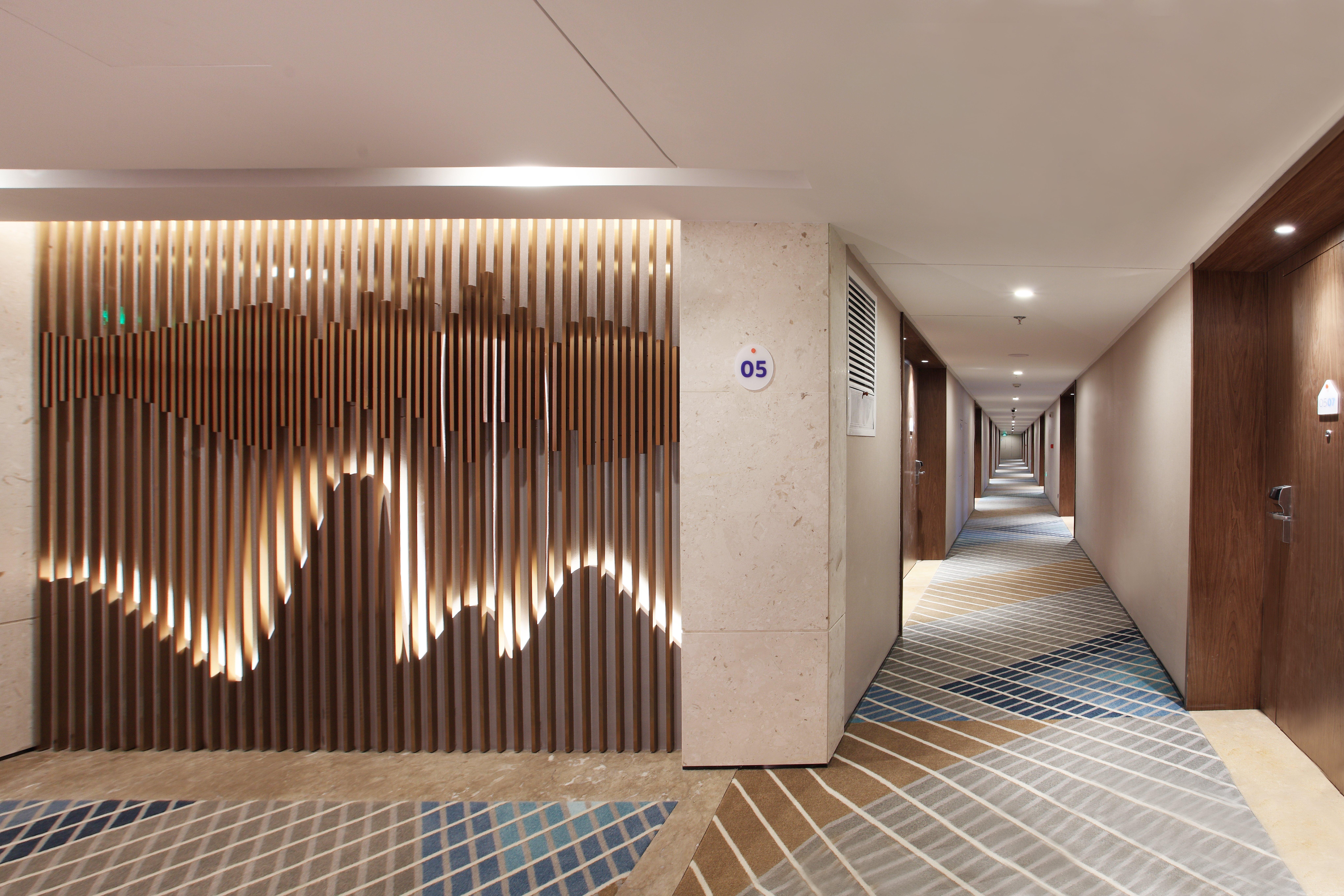 Holiday Inn Express Guilin City Center By Ihg Bagian luar foto